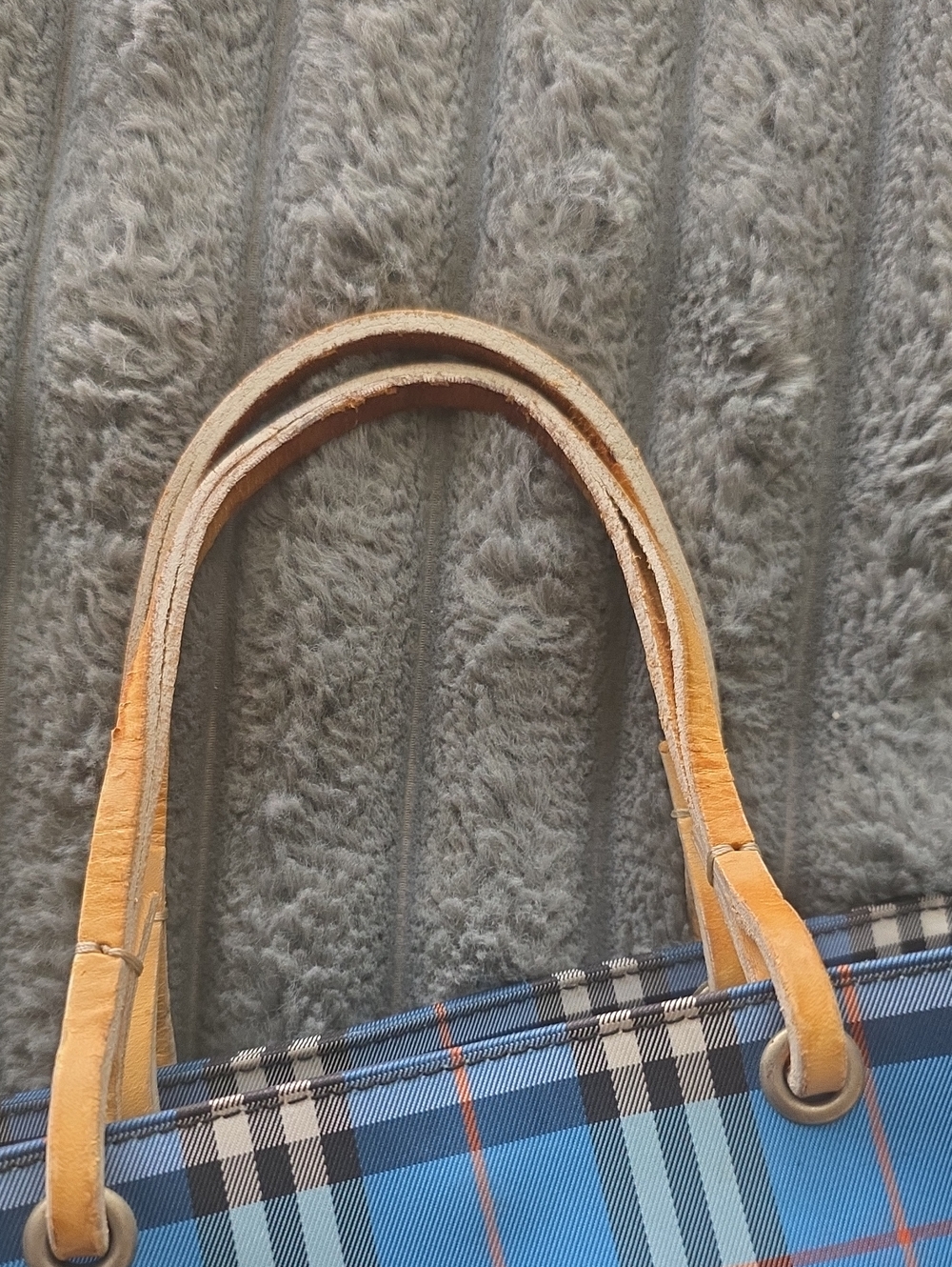Burberry mini tote handbag - Picture 14 of 14